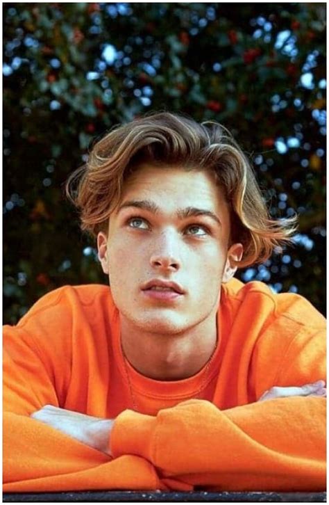 popular long hairstyles for teenage guys